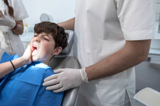 Best Emergency Tooth Extraction in Jamestown West, NY